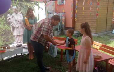 loučení se školkou :-) - IMG 20230626 152709 380x240