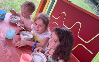 letní hrátky - IMG 20230702 WA0008 380x240