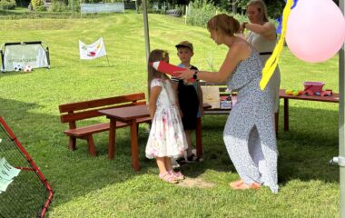 pasování předškoláků :-) - IMG 4187 380x240