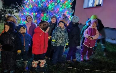 adventní čas - 23561148 cc95 44be 83f8 4017274ae424 380x240