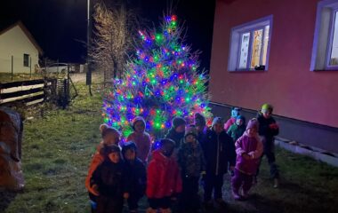 adventní čas - cf8c05c7 1dde 4b73 b6a5 77efffadf088 380x240