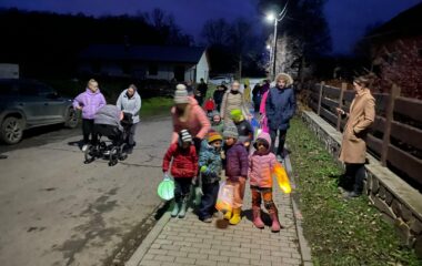 adventní čas - ffe8a3cd fc46 4a9b a54e be262e540980 380x240