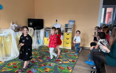 vánoční besídka - de983f86 77df 4a61 83ae f2888a55b39b 380x240