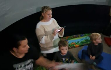 Jak trávíme adventní čas - sférické kino 5 380x240