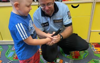 Návštěva Policie ČR u nás ve školce - 2c07ce7d 133f 4f9f afe2 5d21a2edc9fc 380x240