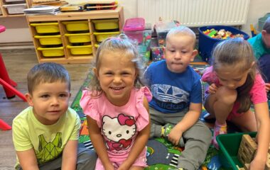 těšili jsme se do školky... - 5513e413 9718 41ce 86bf d6581b497ddd 380x240