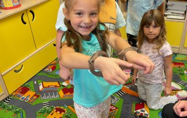 Návštěva Policie ČR u nás ve školce - 97da0c04 3c2a 44b5 9425 ab3ecb6f32c0 380x240