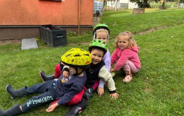 těšili jsme se do školky... - 9fd4398d bf7b 4127 95a1 7b3b84eaf09b 380x240