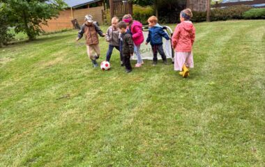 těšili jsme se do školky... - a4dc744a 4533 4471 851c b3b2c147403f 380x240