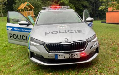 Návštěva Policie ČR u nás ve školce - a73b3f56 e081 4db5 808d ff10a4f81b9a 380x240