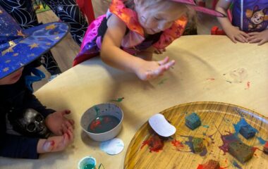 den plný strašidel ... - a5715bb2 c0c1 4a69 8b3b c3179a280f8c 380x240