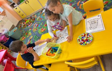 den plný strašidel ... - ac03e25d d837 402f bfb7 0d3f67e06f9e 380x240