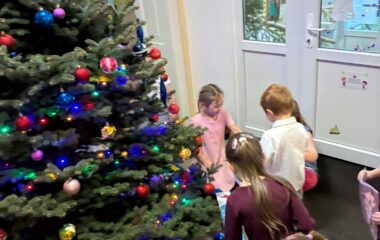 ****v&aacute;nočn&iacute; bes&iacute;dka***** - 57225c57 8233 461e 971b 471ab030226c 380x240