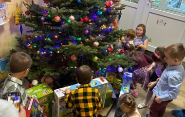 ****v&aacute;nočn&iacute; bes&iacute;dka***** - 70966b27 97a4 467f acea 49d349236794 380x240