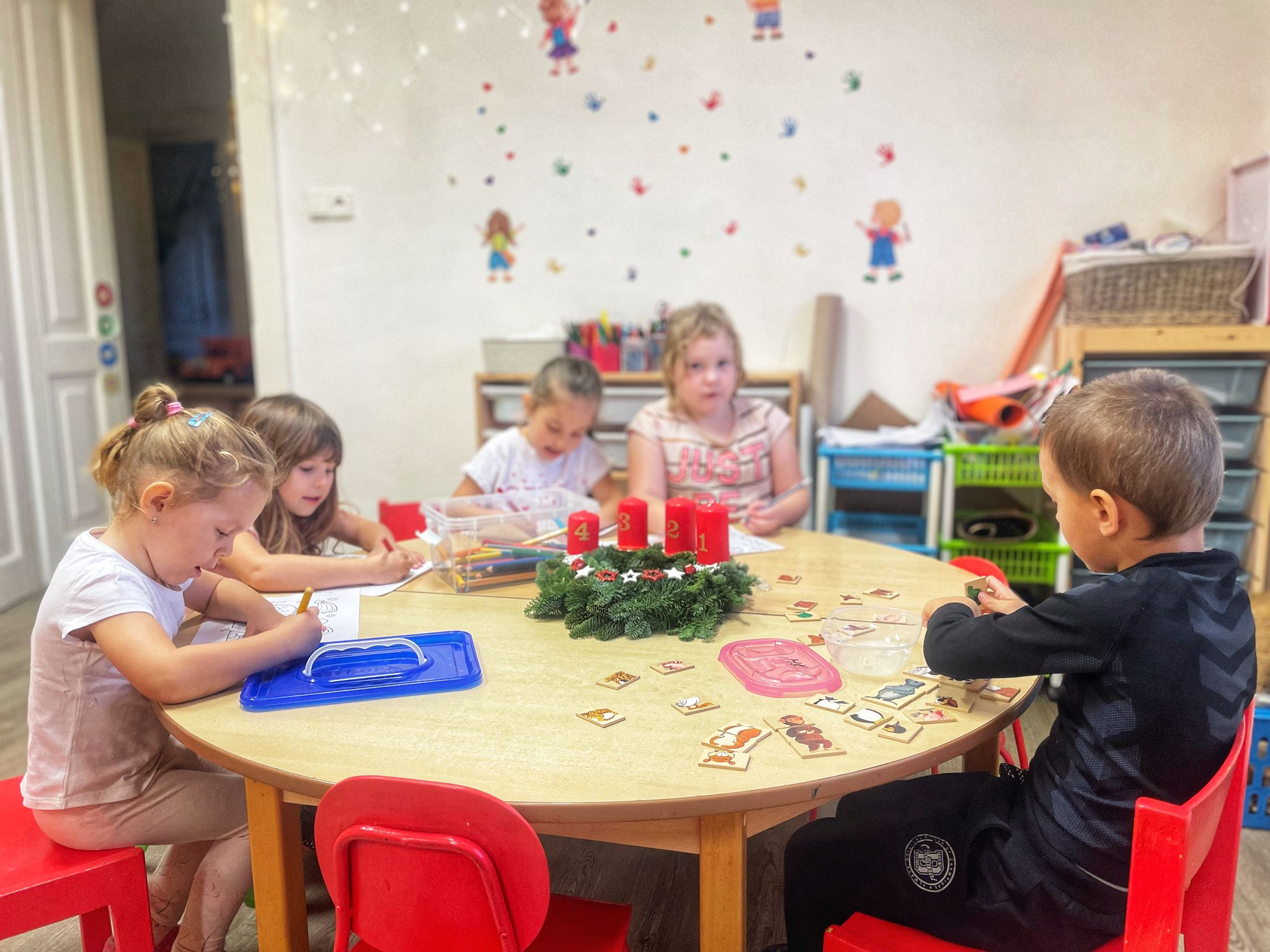 Mik, Miku, Mikuláš……