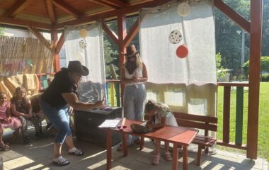 Odvaha, př&aacute;telstv&iacute; a spousta radost&iacute; - tak vypadalo na&scaron;e pasov&aacute;n&iacute; - IMG 3317 380x240
