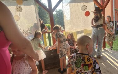 Odvaha, př&aacute;telstv&iacute; a spousta radost&iacute; - tak vypadalo na&scaron;e pasov&aacute;n&iacute; - IMG 3388 380x240