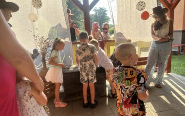 Odvaha, př&aacute;telstv&iacute; a spousta radost&iacute; - tak vypadalo na&scaron;e pasov&aacute;n&iacute; - IMG 3390 380x240