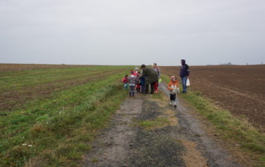 Vycházka s myslivcem - podzimní vycházka s myslivcem 23 380x240