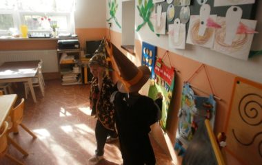 slétli se k nám čarodějničky - P4270073 380x240