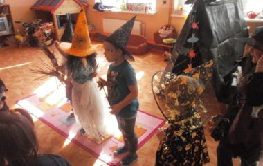 slétli se k nám čarodějničky - P4270074 380x240