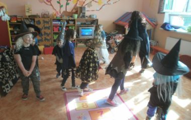 slétli se k nám čarodějničky - P4270080 380x240