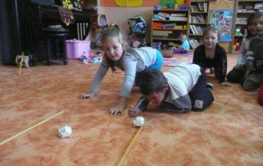 školní rok 2014 - 2015 - říj 23 380x240