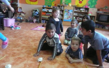 školní rok 2014 - 2015 - říj 24 380x240