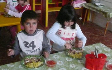 školní rok 2014 - 2015 - říj 37 380x240