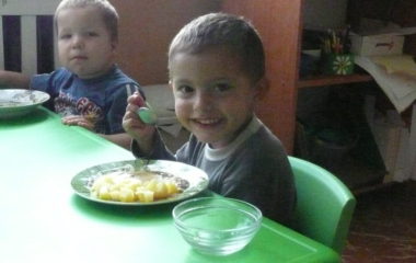 školní rok 2014 - 2015 - říj 45 380x240