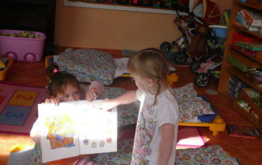 školní rok 2014 - 2015 - říj 49 380x240