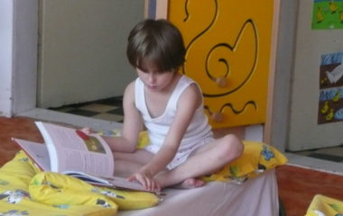 školní rok 2014 - 2015 - říj 53 380x240