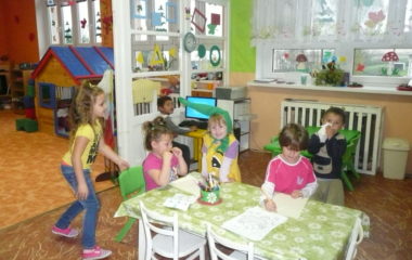 školní rok 2014 - 2015 - říj 74 380x240