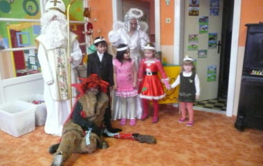 školní rok 2014 - 2015 - pros 31 380x240