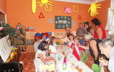 školní rok 2010 - 2011 - rozloučení2011 15 380x240