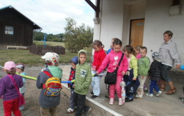 školní rok 2011 - 2012 - výlet 2012 57 380x240