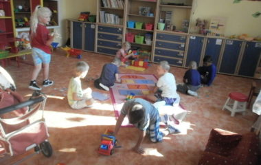 první den ve školce - P9030001 380x240