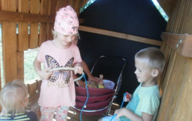 první den ve školce - P9030019 380x240