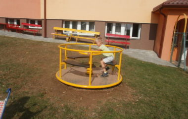 první den ve školce - P9030028 380x240