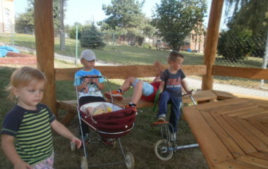 první den ve školce - P9030036 380x240