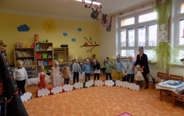 přišel k nám Mikuláš............... - DSCN0266 380x240