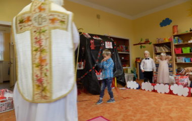 přišel k nám Mikuláš............... - DSCN0291 380x240