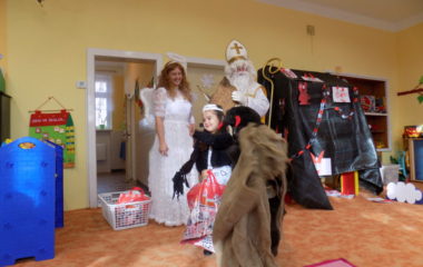 přišel k nám Mikuláš............... - DSCN0295 380x240