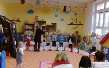 přišel k nám Mikuláš............... - DSC 5199 380x240