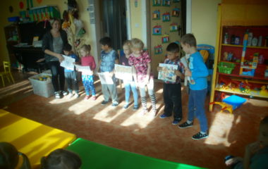 pracovali jsme na téma "na poli" - PA090159 380x240