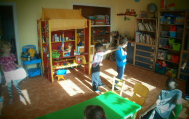 pracovali jsme na téma "na poli" - PA090164 380x240