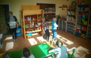 pracovali jsme na téma "na poli" - PA090165 380x240