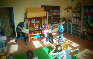 pracovali jsme na téma "na poli" - PA090166 380x240