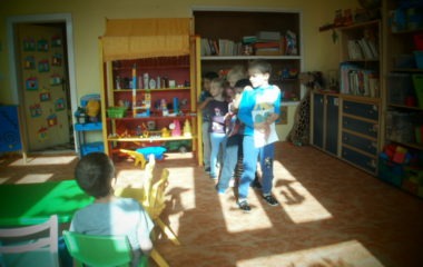 pracovali jsme na téma "na poli" - PA090168 380x240