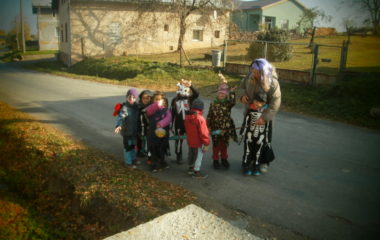 strašidla ve školce - PA310465 380x240